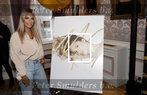 Amsterdam 31 oktober 2020
Presentatie magazine en Kado box van Monica Geuze in het Pullitzer hotel.