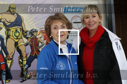 Amsterdam 4 februari 2020
Perspresentatie Hollandse 100 voor Lymph&Co op de Jaap Eden schaatsbaan.
Prins Bernahrd jr en Prinses Margriet zijn ook aanwezig. Monique des Bouvrie kwam met zoon jan