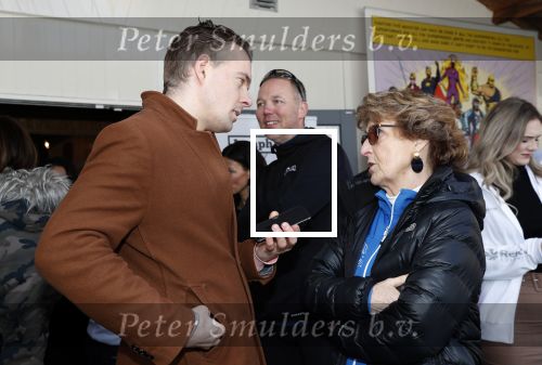 Amsterdam 4 februari 2020
Perspresentatie Hollandse 100 voor Lymph&Co op de Jaap Eden schaatsbaan.
Prins Bernahrd jr en Prinses Margriet zijn ook aanwezig. Nick Dijkman