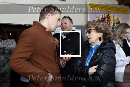 Amsterdam 4 februari 2020
Perspresentatie Hollandse 100 voor Lymph&Co op de Jaap Eden schaatsbaan.
Prins Bernahrd jr en Prinses Margriet zijn ook aanwezig. Nick Dijkman