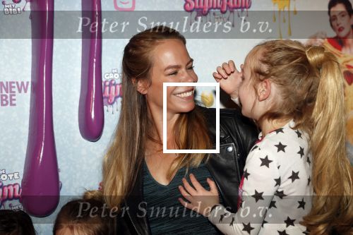 Amsterdam 2 februari 2020
Premiere de Grote slijmfilm in pathe arena. Nicolette Kluijver kwam met twee dochters