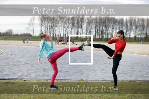 Ouderkerk aan de Amstel 17 maart 2020
Nicolette Kluijver en PT Olga Kocak geven live op insta een training voor hun volgers ivm het Corona Virus