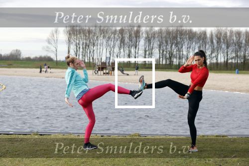 Ouderkerk aan de Amstel 17 maart 2020
Nicolette Kluijver en PT Olga Kocak geven live op insta een training voor hun volgers ivm het Corona Virus