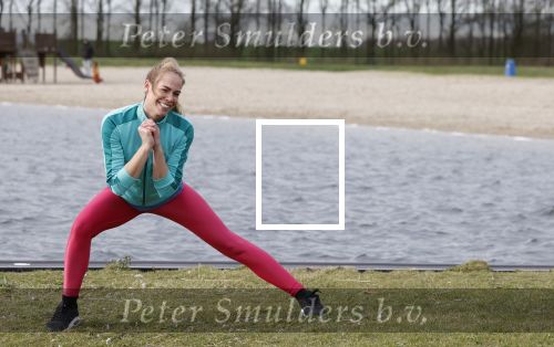 Ouderkerk aan de Amstel 17 maart 2020
Nicolette Kluijver en PT Olga Kocak geven live op insta een training voor hun volgers ivm het Corona Virus