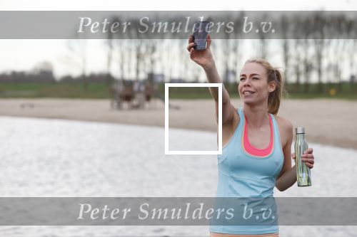 Ouderkerk aan de Amstel 17 maart 2020
Nicolette Kluijver en PT Olga Kocak geven live op insta een training voor hun volgers ivm het Corona Virus
