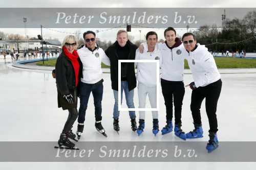 Amsterdam 4 februari 2020
Perspresentatie Hollandse 100 voor Lymph&Co op de Jaap Eden schaatsbaan.
Prins Bernahrd jr en Prinses Margriet zijn ook aanwezig. Nino Wilkes en Maxim Froger  en Monique des Bouvrie en zoon jan en Benjamin Aslan