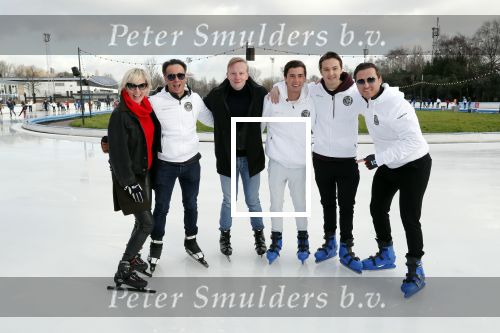Amsterdam 4 februari 2020
Perspresentatie Hollandse 100 voor Lymph&Co op de Jaap Eden schaatsbaan.
Prins Bernahrd jr en Prinses Margriet zijn ook aanwezig. Nino Wilkes en Maxim Froger  en Monique des Bouvrie en zoon jan en Benjamin Aslan