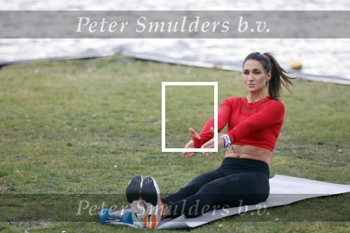 Ouderkerk aan de Amstel 17 maart 2020
Nicolette Kluijver en PT Olga Kocak geven live op insta een training voor hun volgers ivm het Corona Virus