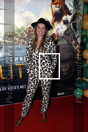 Amsterdam 12 januari 2020
Premiere Dolittle in pathe Arena. Peggy Vrijens met dochter en een vriendinnetje