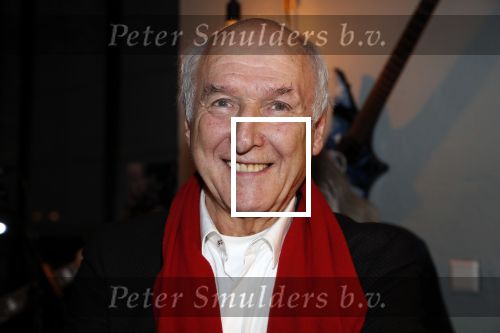 Hilversum 5 januari 2020
Peter Koelewijn krijgt een lintje van Burgemeester Pieter Broertjes.
Event vond plaats in de wisseloord studios.