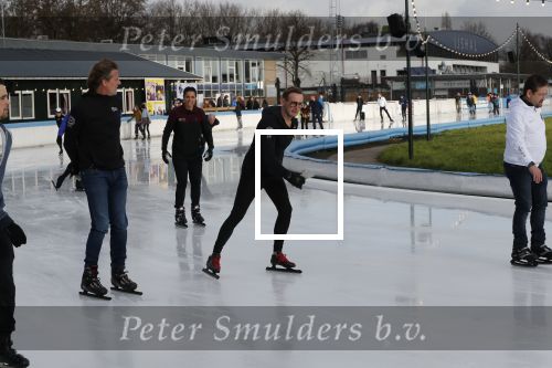 Amsterdam 4 februari 2020
Perspresentatie Hollandse 100 voor Lymph&Co op de Jaap Eden schaatsbaan.
Prins Bernahrd jr en Prinses Margriet zijn ook aanwezig.