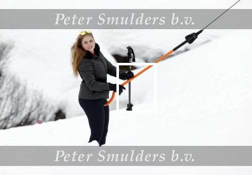 Lech 25 februari 2020
Fotouurtje Koninklijke familie. Aanwezig Koning Willem Alexander Koningin Maxima Prinses Amalia Alexia Ariane Prinses Beatrix Prins Constantijn Prinses laurentien Gravin Eloise Graaf Claus Casimir en Gravin Leonore .