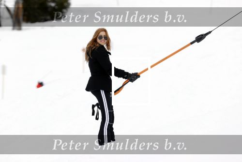 Lech 25 februari 2020
Fotouurtje Koninklijke familie. Aanwezig Koning Willem Alexander Koningin Maxima Prinses Amalia Alexia Ariane Prinses Beatrix Prins Constantijn Prinses laurentien Gravin Eloise Graaf Claus Casimir en Gravin Leonore .