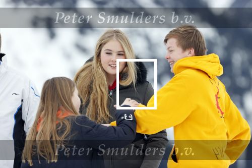Lech 25 februari 2020
Fotouurtje Koninklijke familie. Aanwezig Koning Willem Alexander Koningin Maxima Prinses Amalia Alexia Ariane Prinses Beatrix Prins Constantijn Prinses laurentien Gravin Eloise Graaf Claus Casimir en Gravin Leonore .