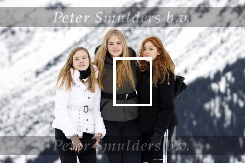 Lech 25 februari 2020
Fotouurtje Koninklijke familie. Aanwezig Koning Willem Alexander Koningin Maxima Prinses Amalia Alexia Ariane Prinses Beatrix Prins Constantijn Prinses laurentien Gravin Eloise Graaf Claus Casimir en Gravin Leonore .