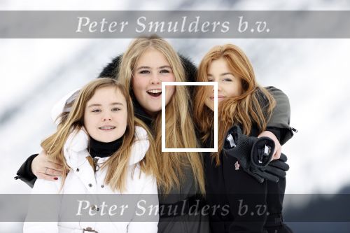 Lech 25 februari 2020
Fotouurtje Koninklijke familie. Aanwezig Koning Willem Alexander Koningin Maxima Prinses Amalia Alexia Ariane Prinses Beatrix Prins Constantijn Prinses laurentien Gravin Eloise Graaf Claus Casimir en Gravin Leonore .