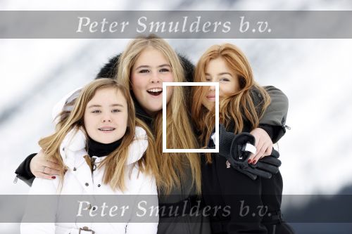Lech 25 februari 2020
Fotouurtje Koninklijke familie. Aanwezig Koning Willem Alexander Koningin Maxima Prinses Amalia Alexia Ariane Prinses Beatrix Prins Constantijn Prinses laurentien Gravin Eloise Graaf Claus Casimir en Gravin Leonore .
