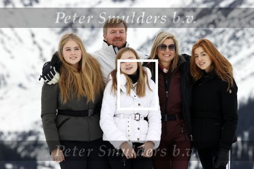 Lech 25 februari 2020
Fotouurtje Koninklijke familie. Aanwezig Koning Willem Alexander Koningin Maxima Prinses Amalia Alexia Ariane Prinses Beatrix Prins Constantijn Prinses laurentien Gravin Eloise Graaf Claus Casimir en Gravin Leonore .