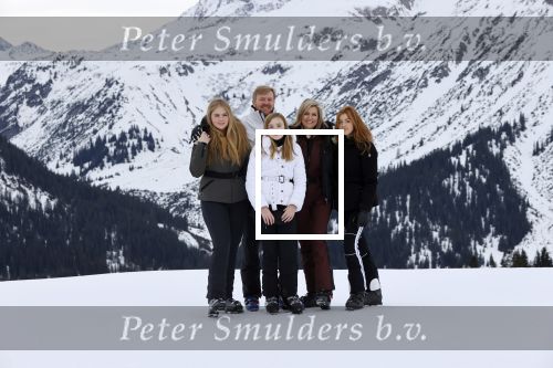 Lech 25 februari 2020
Fotouurtje Koninklijke familie. Aanwezig Koning Willem Alexander Koningin Maxima Prinses Amalia Alexia Ariane Prinses Beatrix Prins Constantijn Prinses laurentien Gravin Eloise Graaf Claus Casimir en Gravin Leonore .