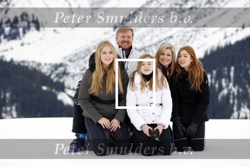 Lech 25 februari 2020
Fotouurtje Koninklijke familie. Aanwezig Koning Willem Alexander Koningin Maxima Prinses Amalia Alexia Ariane Prinses Beatrix Prins Constantijn Prinses laurentien Gravin Eloise Graaf Claus Casimir en Gravin Leonore .