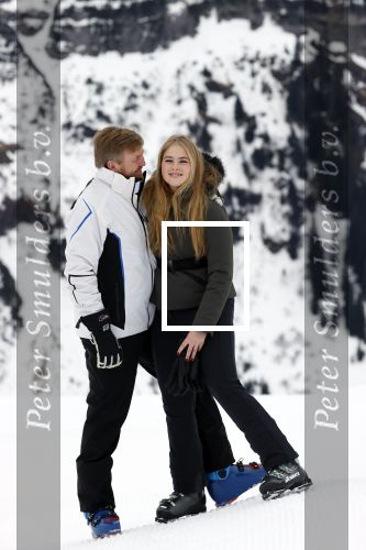 Lech 25 februari 2020
Fotouurtje Koninklijke familie. Aanwezig Koning Willem Alexander Koningin Maxima Prinses Amalia Alexia Ariane Prinses Beatrix Prins Constantijn Prinses laurentien Gravin Eloise Graaf Claus Casimir en Gravin Leonore .