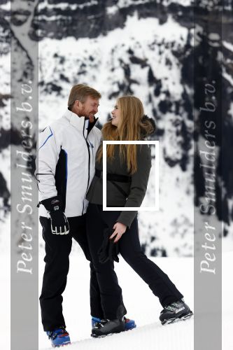 Lech 25 februari 2020
Fotouurtje Koninklijke familie. Aanwezig Koning Willem Alexander Koningin Maxima Prinses Amalia Alexia Ariane Prinses Beatrix Prins Constantijn Prinses laurentien Gravin Eloise Graaf Claus Casimir en Gravin Leonore .
