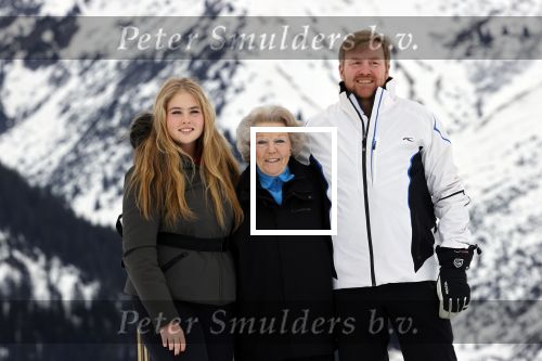 Lech 25 februari 2020
Fotouurtje Koninklijke familie. Aanwezig Koning Willem Alexander Koningin Maxima Prinses Amalia Alexia Ariane Prinses Beatrix Prins Constantijn Prinses laurentien Gravin Eloise Graaf Claus Casimir en Gravin Leonore .