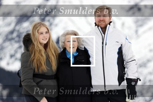 Lech 25 februari 2020
Fotouurtje Koninklijke familie. Aanwezig Koning Willem Alexander Koningin Maxima Prinses Amalia Alexia Ariane Prinses Beatrix Prins Constantijn Prinses laurentien Gravin Eloise Graaf Claus Casimir en Gravin Leonore .