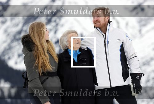Lech 25 februari 2020
Fotouurtje Koninklijke familie. Aanwezig Koning Willem Alexander Koningin Maxima Prinses Amalia Alexia Ariane Prinses Beatrix Prins Constantijn Prinses laurentien Gravin Eloise Graaf Claus Casimir en Gravin Leonore .