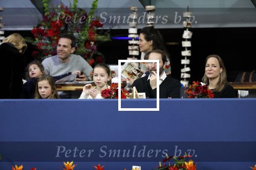 Amsterdam26 januari 2020
Prinses Margarita met haar man Tjalling ten Cate en hun dochters Julia en Paola bij Jumping Amsterdam in de RAI