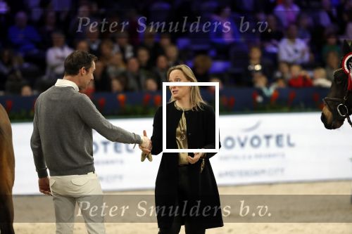 Amsterdam26 januari 2020
Prinses Margarita met haar man Tjalling ten Cate en hun dochters Julia en Paola bij Jumping Amsterdam in de RAI