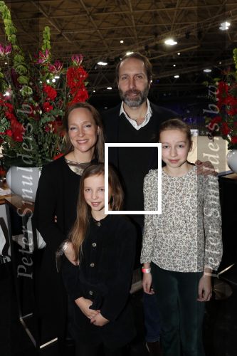Amsterdam26 januari 2020
Prinses Margarita met haar man Tjalling ten Cate en hun dochters Julia en Paola bij Jumping Amsterdam in de RAI