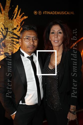 Utrecht 9 februari 2020
Premiere Tina Turner musical in het Beatrix Theater. Rachel Hazes kwam met vriend Mike en Nino Wilkes