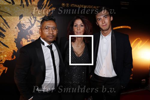 Utrecht 9 februari 2020
Premiere Tina Turner musical in het Beatrix Theater. Rachel Hazes kwam met vriend Mike en Nino Wilkes