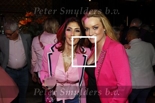 Amsterdam 3 maart 2020
Rachel Hazes viert haar 50e verjaardag bij Majestic.
Rachel Hazes 50 jaar met Samantha Steenwijk