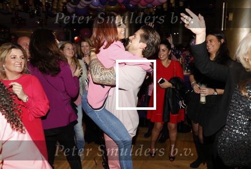 Amsterdam 3 maart 2020
Rachel Hazes viert haar 50e verjaardag bij Majestic.
Rachel Hazes met Andre Hazes dansend