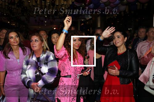 Amsterdam 3 maart 2020
Rachel Hazes viert haar 50e verjaardag bij Majestic.
Rachel Hazes met Els Hofland Rosanna Kluivert