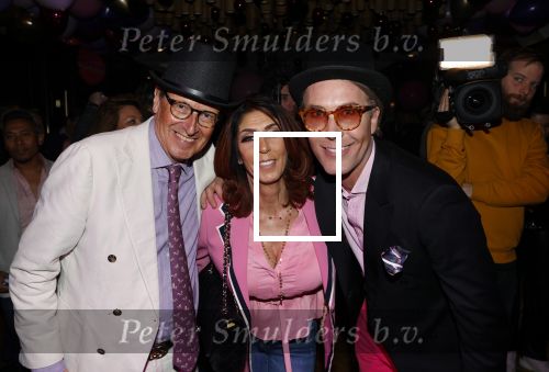 Amsterdam 3 maart 2020
Rachel Hazes viert haar 50e verjaardag bij Majestic.
Rachel Hazes met Frank en Rogier