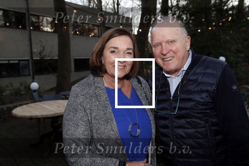 Hilversum 5 januari 2020
Peter Koelewijn krijgt een lintje van Burgemeester Pieter Broertjes.
Event vond plaats in de wisseloord studios. Rene v d Kerkhof met zijn vrouw