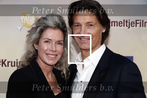 Amsterdam 1 februari 2020
Premiere Kruimeltje in Tuschinski. Rick Engelkes met vriendin Marie Claire Noorlander en haar zoons
