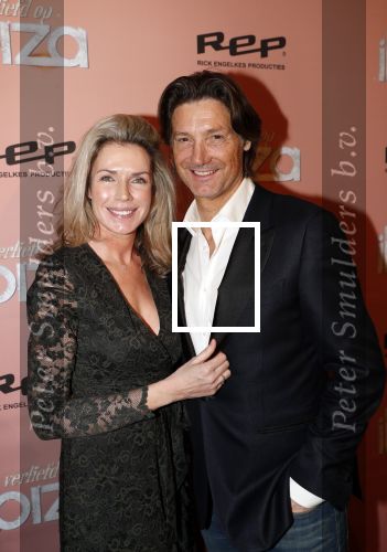 Amsterdam 3 februari 2020
Premiere verliefd op ibiza in het deLamar theater. Rick Engelkes met zijn vriendin Marie Claire Noorlander en zijn dochters