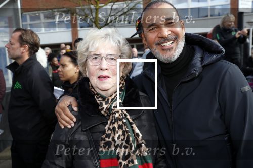 Amsterdam 4 maart 2020
Ruud Gullit en Frank Rijkaard openen hun Cruyff coart in Amsterdam west. Ruud met zijn moeder