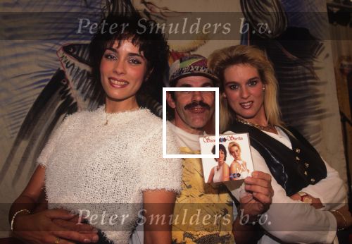 2o Juli 1995
Sheil Timmerman samen met haar zus Sandra Timmerman en Bennie Jolink