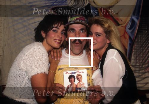 2o Juli 1995
Sheil Timmerman samen met haar zus Sandra Timmerman en Bennie Jolink