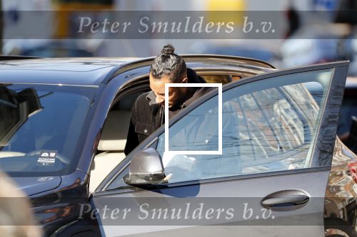 Amsterdam 7 februari 2020
Doutzen Kroes en haar man Sunnery James doen boodschappen met hun dochtertje op de cornelis schuytstraat