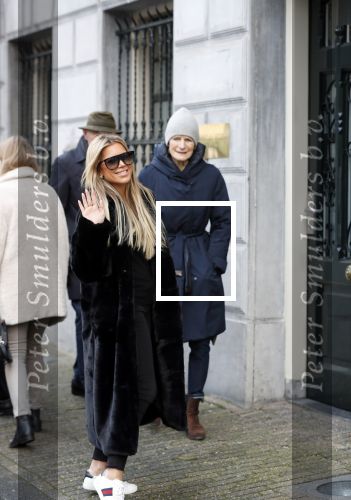 Amsterdam 3 februari 2020
Sylvie Meis vertrekt na dag werken vanuit hotel The Dylan.