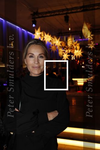 Nieuwegein 4 februari 2020
Premiere Heel Holland lacht in schouwburg de Kom. Tanja Jess met haar manager