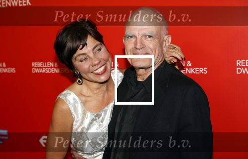 Amsterdam 6 maart 2020
Boekenbal 2020 in de koninklijke schouwburg. Tim Krabbe met partner