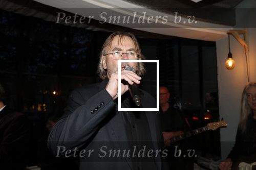 Hilversum 5 januari 2020
Peter Koelewijn krijgt een lintje van Burgemeester Pieter Broertjes.
Event vond plaats in de wisseloord studios. Tjerk Lammers