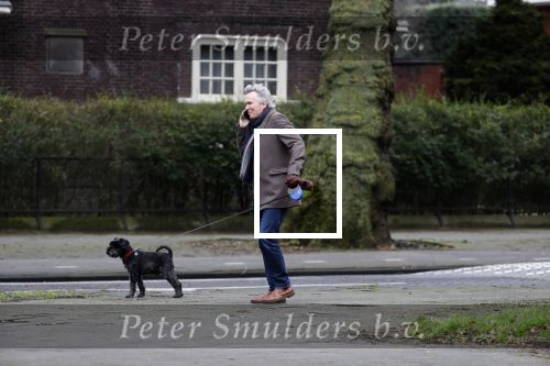Amsterdam 31 januari 2020
Tom Egbers laat bellend zijn hond uit